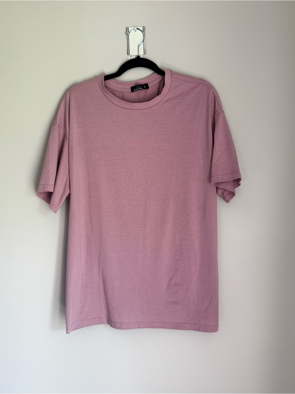Amazon Basics Women’s Medium light Purple Oversized T-Shirt